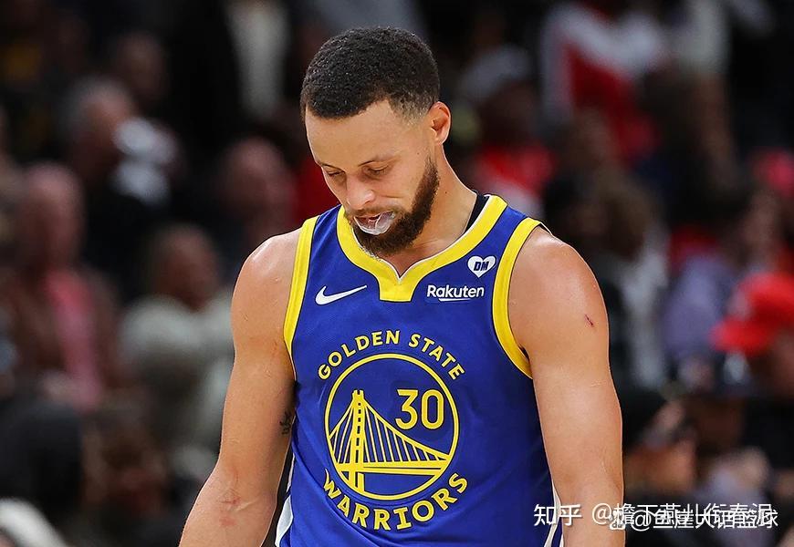 快船不断突破！，库里连续五场比赛得分超过表现优异观众掌声雷动的简单介绍-九游网页版入口